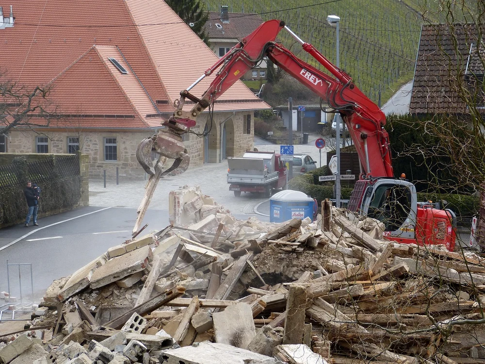 Proces de demolare - Foto: Pixabay 