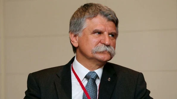 Kover Laszlo în România se pot face progrese nu prin modificarea frontierelor politice stabilite în urmă cu 100 de ani, nu prin eliminări violente, prin falsificarea istoriei sau prin provocări intimidante jpeg