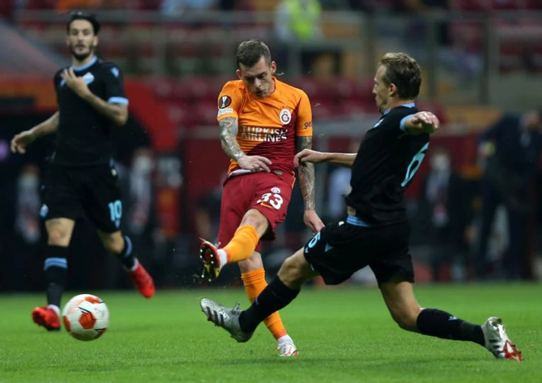 Cicâldău a fost transferat în vară de Galatasaray, de la CSU Craiova (FOTO: EPA)