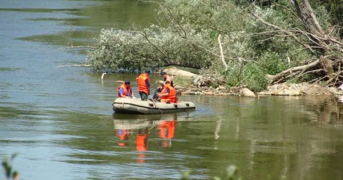 Maşina s-a răsturnat în Mureş. 