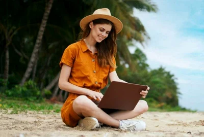 laptop-plaja