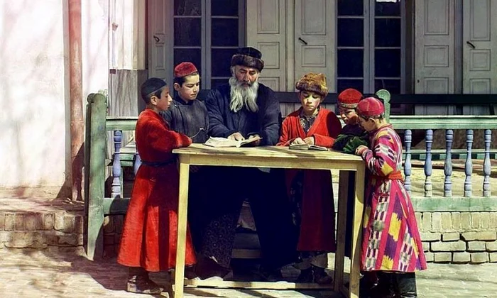 FOTO: Rusia în culori, înainte de revoluţie jpeg
