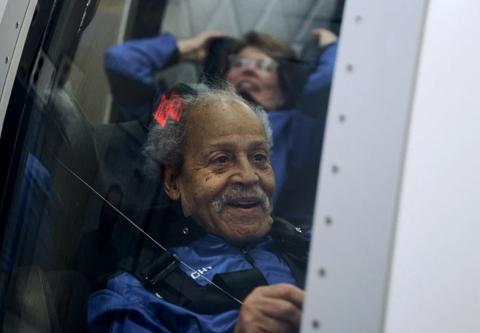 Ed Dwight a ajuns în sfârșit în spațiu cu o rachetă Blue Origin FOTO: X