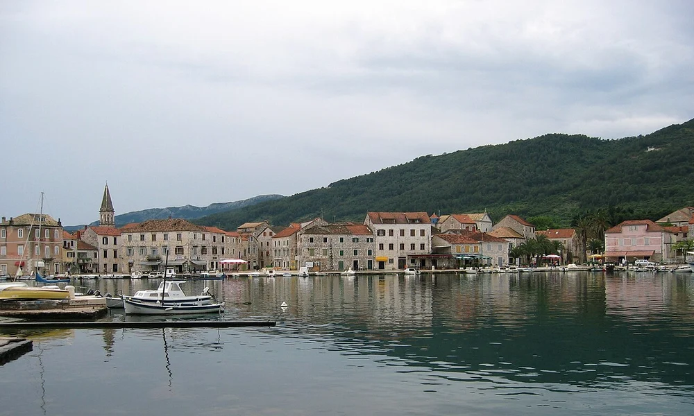 Hvar, Croația. Sursa Wikipedia