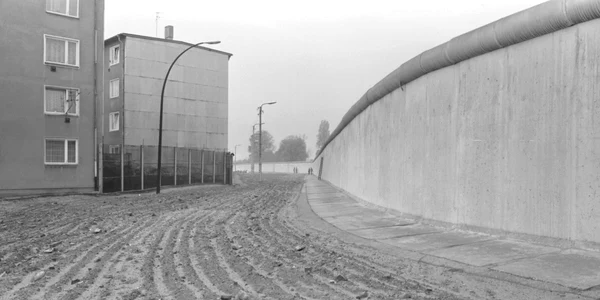 Zidul Berlinului, înainte de 1989