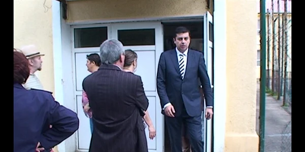 Avocatul Cristian Cojocaru a anunţat serviciul 112