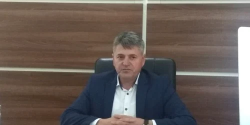 5c9b541e445219c57ebec1c2 jpg