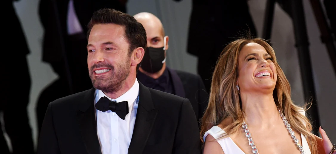 Jennifer Lopez și Ben Afleck s-au căsătorit legal în urmă cu o lună