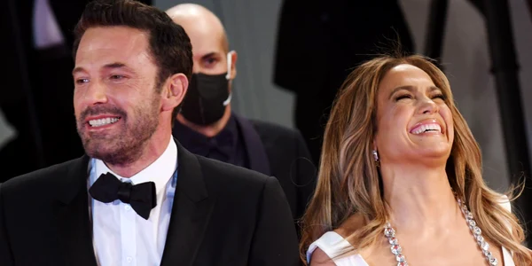 Jennifer Lopez și Ben Affleck (2) jpg