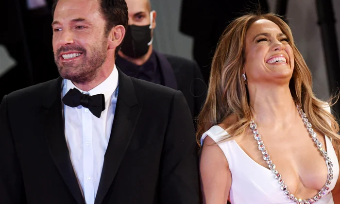 Jennifer Lopez și Ben Affleck (2) jpg