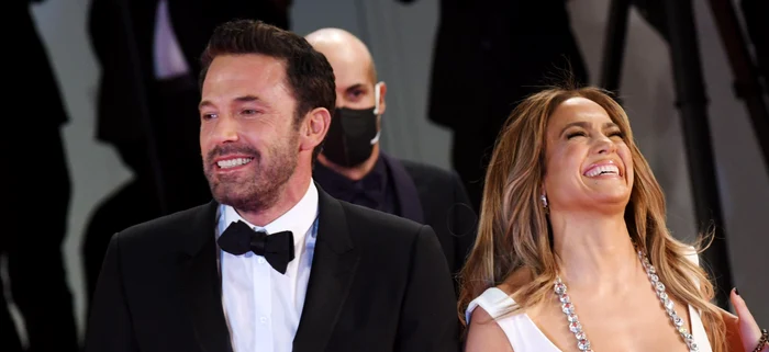 Jennifer Lopez și Ben Afleck s-au căsătorit legal în urmă cu o lună