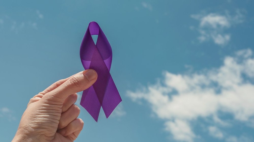Top 3 tipuri de cancer care au trimis cei mai mulți europeni în spitale într-un singur an: Colorectal, pulmonar și mamar