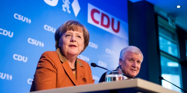 Merkel Seehofer EPA