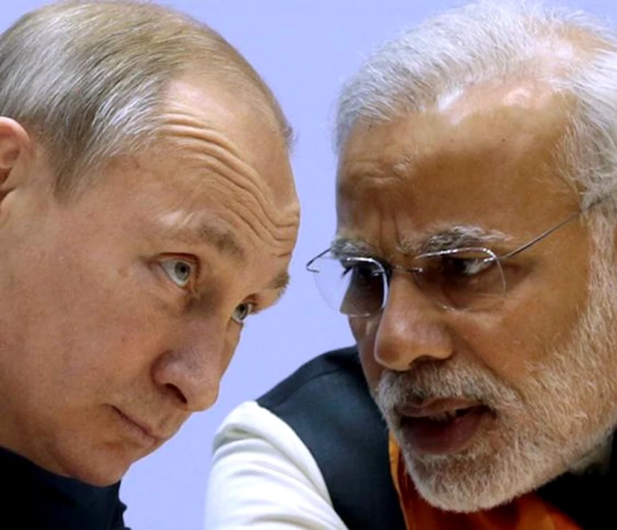 Vladimir Putin şi prim-ministrul indian Narendra Modi