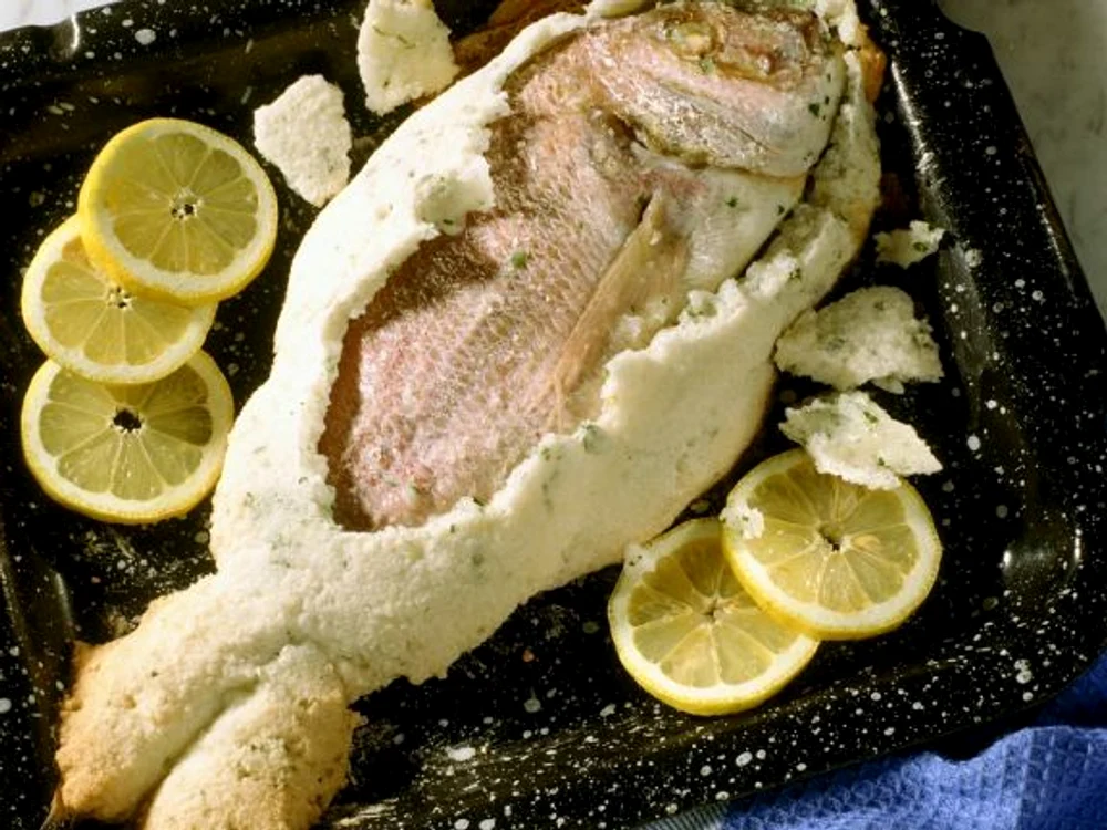 1 dorada la cuptor in sare jpg jpeg