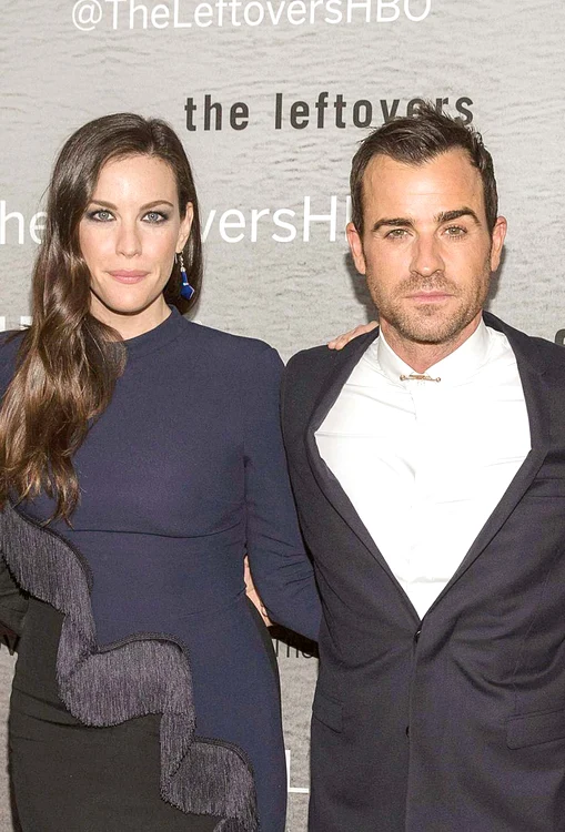 
    Liv Tyler şi Justin Theroux au aprins  scânteia iubirii pe platourile de filmarefoto: Guliver/splashnews/reuters  