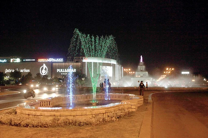 De „Zilele Bucureştiului” vor fi pornite pentru prima oară, toate fântânile arteziene muzicale de la Unirii la Piaţa Constituţiei