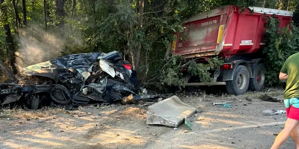 basculantă accident mortal Mogoșoaia FOTO SMURD jpg