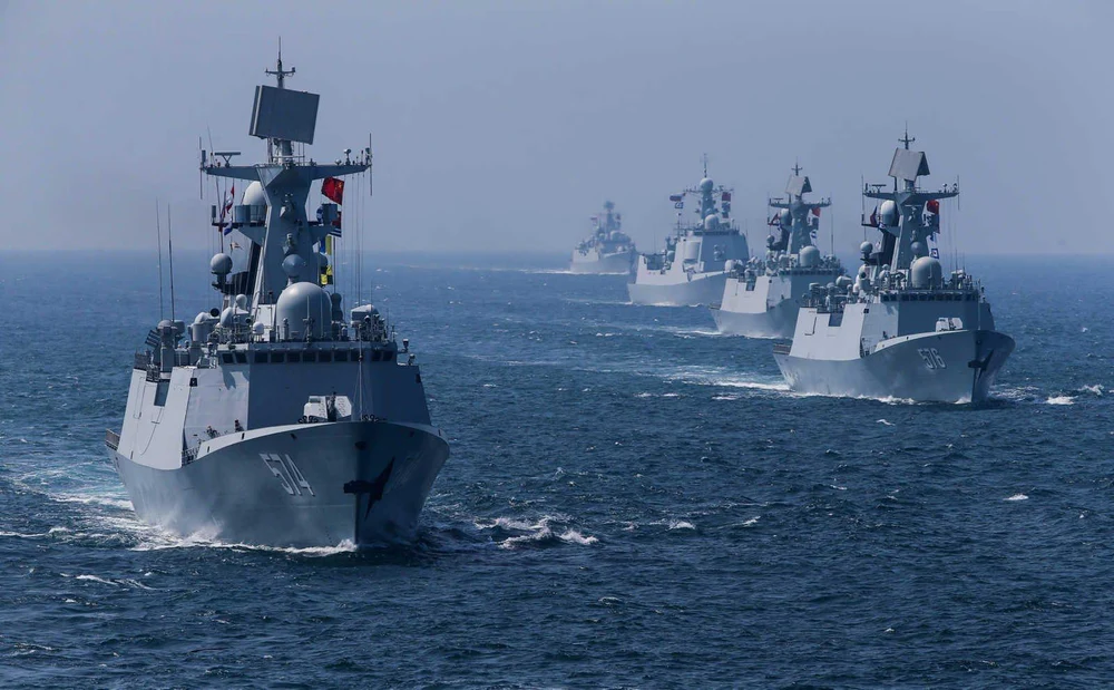 China a mobilizat peste 100 de nave militare și de coastă în apropierea Taiwanului. Escaladare fără precedent în Pacific