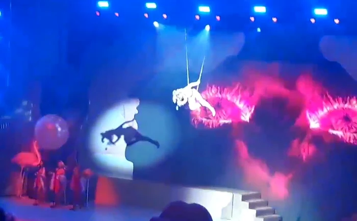 Bruce și iubita lui și-au făcut apariția la evenimentFoto Gheorghe Chelu