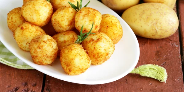 Bulete cu cartofi   shutterstock 540595390 jpg
