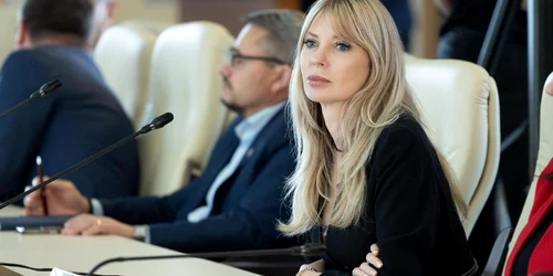 Victoria Stoiciu FB jpg