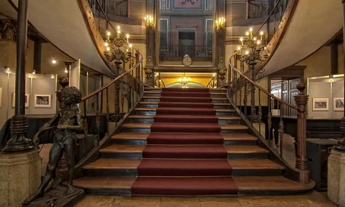 Se deschide Stagiunea de Teatru la Palatul Suţu! jpeg