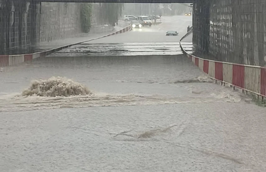 Pasajul Vîlcele din Focșani a fost din nou inundat
