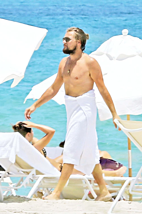 Actorul a avut o scurtă relaţie cu BobbieFoto: Splash New