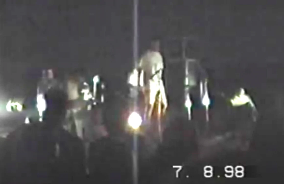 Primul concert Vama Veche în Vama Veche, cu piesa Vama Veche - 7 august 1998 Sursa Youtube moshutb
