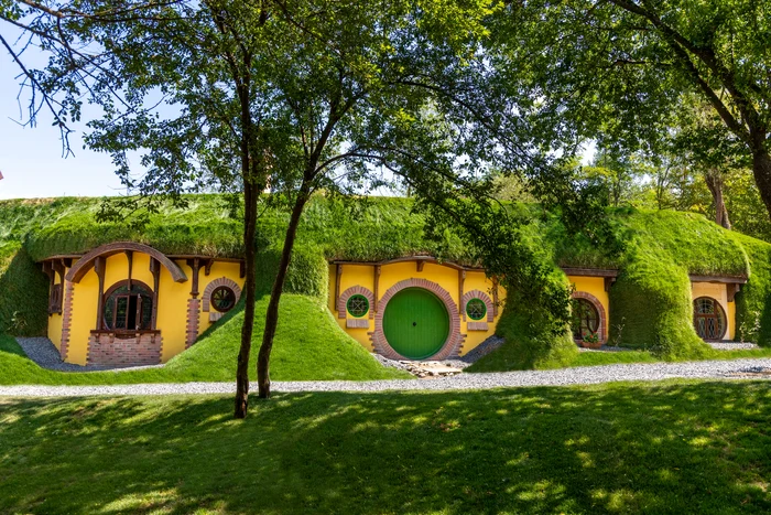 Casa a devenit obiectiv turistic: Boierul Ilie/FB