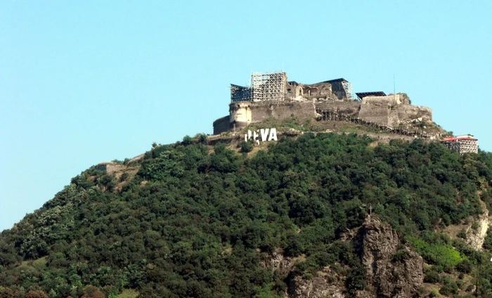 Cetatea Deva Foto wikipedia.org