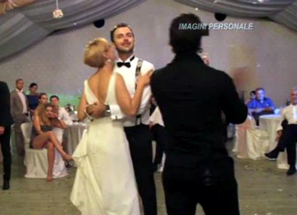 Oana Ioniţă şi Florin Budnaru au avut o nuntă de vis (capturi Acasa TV)