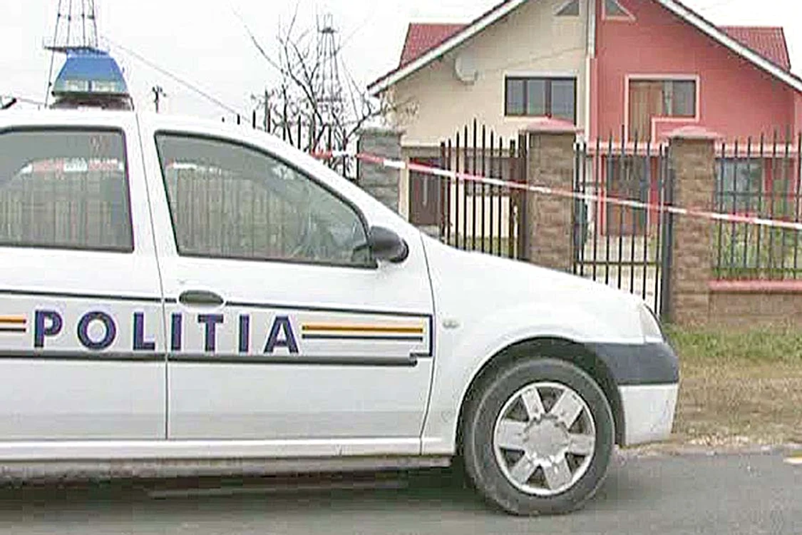 Andreea era considerată una dintre cele mai  bune eleve din liceu.  Acum ea a fost reţinută  pentru 29 de zile (Fotografii: Alin Ion)