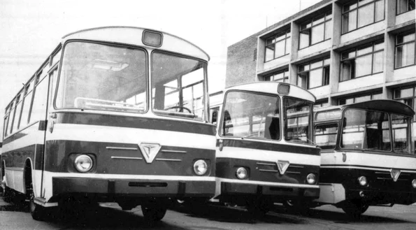 Uzinele „Autobuzul” din București (© „Fototeca online a comunismului românesc”, cota: 243/1970)