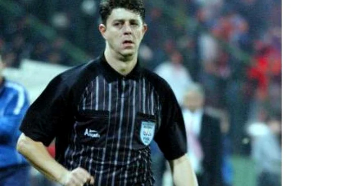 Dan Lăzărescu a fost arbitru-asistent FIFA