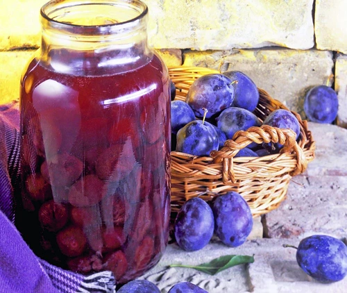 compot de prune pentru iarna jpeg