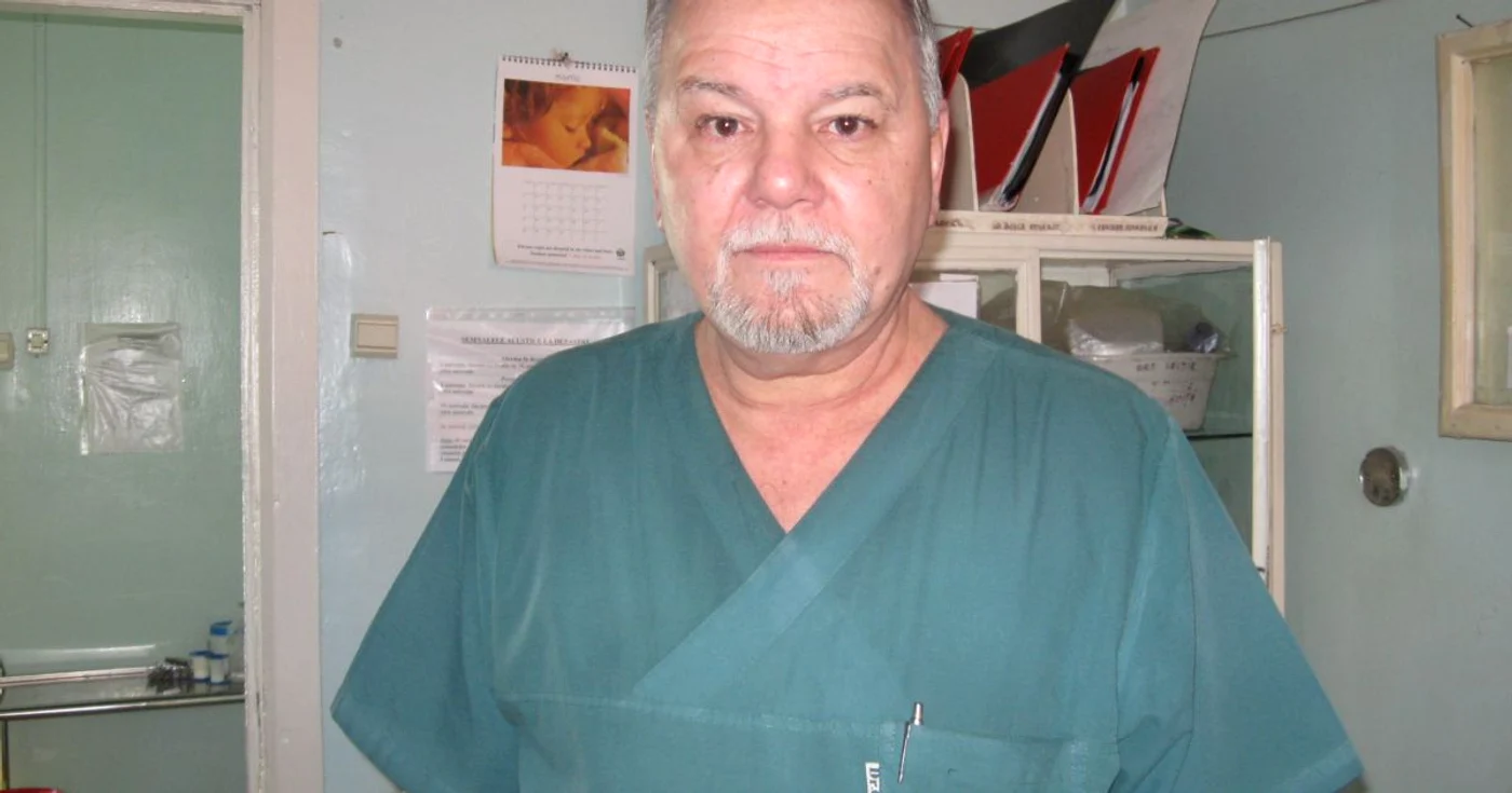 Medicul Radu Minulescu spune cî îi pare rău de soarta copilului, dar n-a avut ce să-i facă