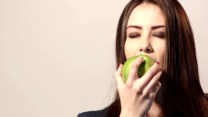 1 dieta cu mere jpg jpeg