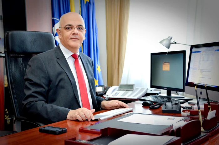 Familiile care şi-au pierdut copiii în tragedia de la Colectiv îi solicită lui Raed Arafat explicaţii publiceFoto: Facebook