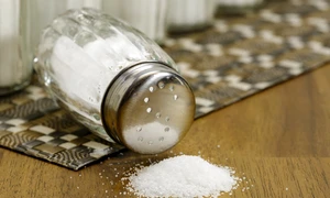 salt 3285024 1280 jpg