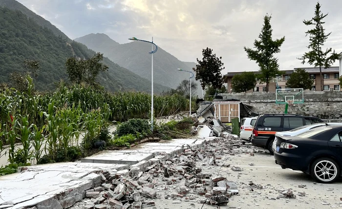 Un cutremur puternic a lovit sud vestul Chinei FOTO AFP