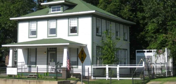 Casa copilăriei lui Bill Clinton / Foto clintonchildhoodhomemuseum.com