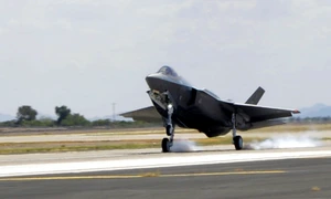 Avioanele F-35 Lightning II vor ajunge în Europa