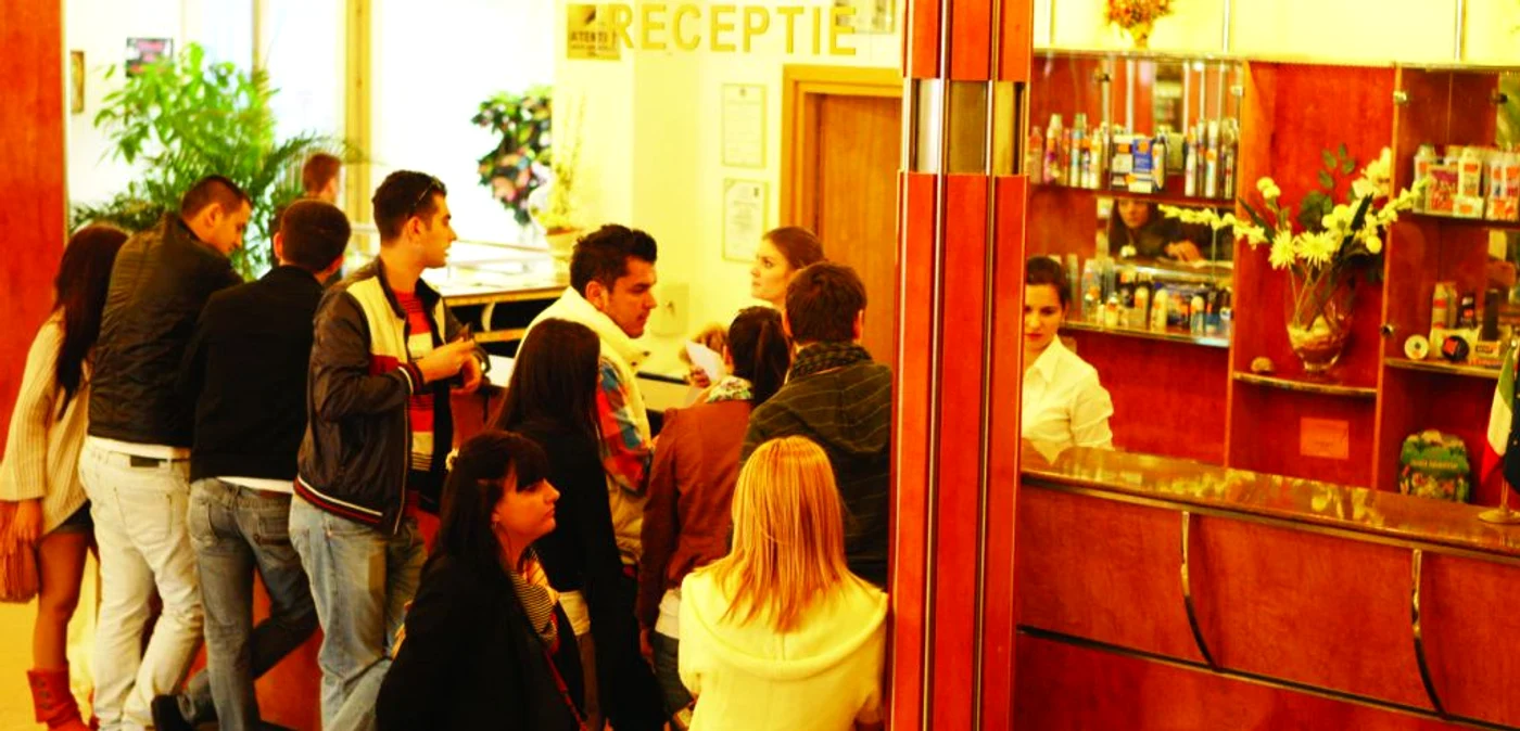 În prezent, consiliul local are dreptul să instituie o taxă hotelieră de 1% din valoarea totală a cazării