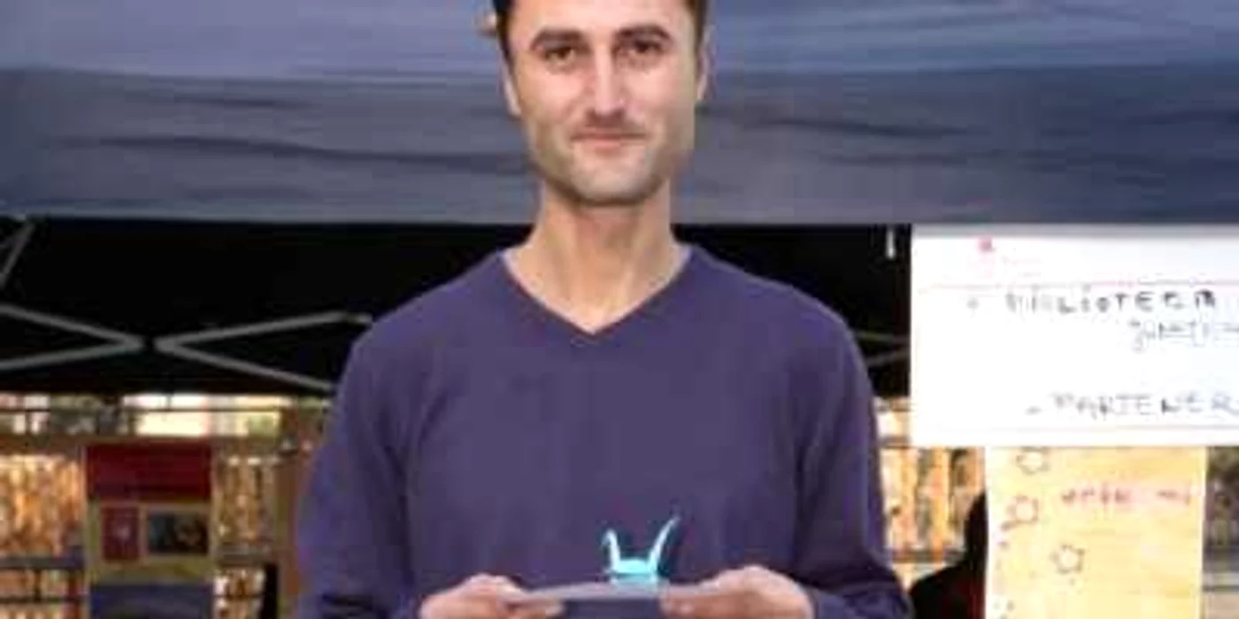 Braşov: PORTRET/ Cătălin Andrei, voluntarul pasionat de arta origami