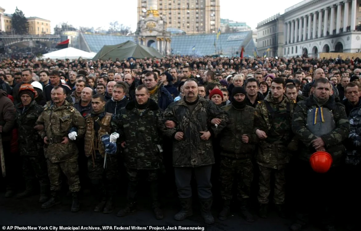 euromaidan afp/getty images via dailymail.co.uk