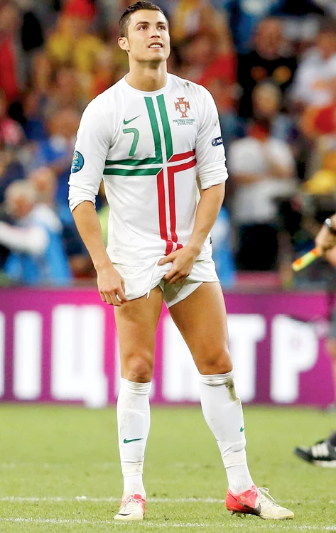 
    Ronaldo  