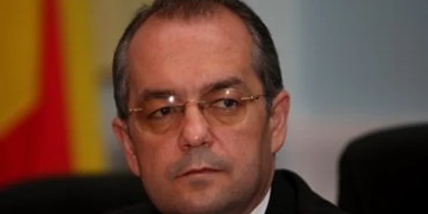 Primele de vacanţă, amânate până la sfârşitul anului