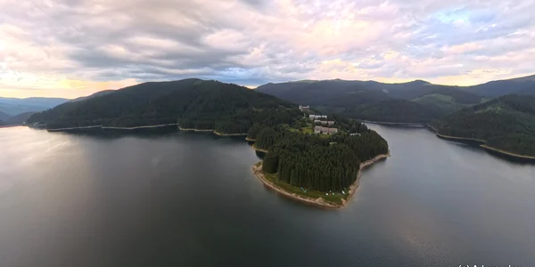Lacul Vidra pe DN 7A Noua Transalpina  Foto Daniel Guță ADEVĂRUL (17) jpg